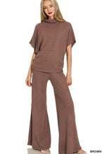 Load image into Gallery viewer, Shades of Spring 2pc Leisure Set