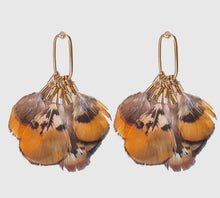 Load image into Gallery viewer, Feather Earrings
