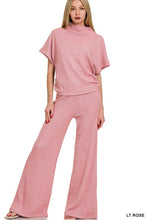 Load image into Gallery viewer, Shades of Spring 2pc Leisure Set
