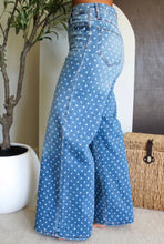 Load image into Gallery viewer, Denim Darling Pattern Play Jeans
