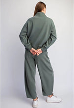 Load image into Gallery viewer, Preorder Sage French Scuba Set
