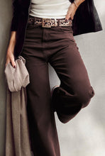 Load image into Gallery viewer, Straight Leg Denim Jeans
