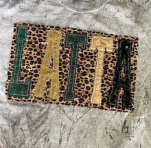 Load image into Gallery viewer, Applique Spirit T-Shirt LATTA
