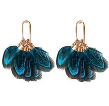 Load image into Gallery viewer, Feather Earrings
